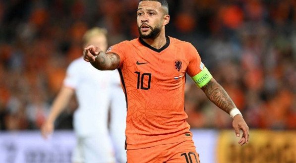 Depay &eacute; o camisa 10 da Holanda, onde participou da Copa do Mundo 2022.