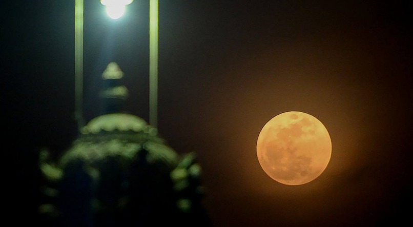 Lua de Morango pode ser vista ao longo desta semana