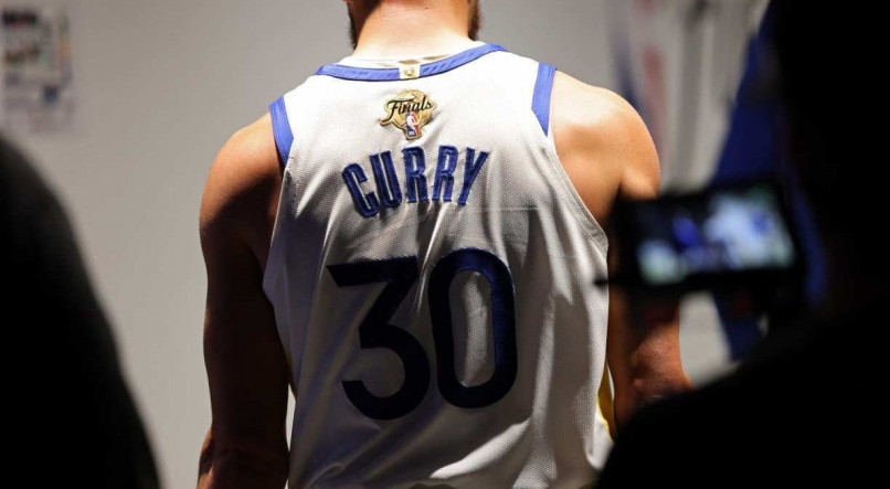 Stephen Curry pode levar o Golden State Warriors para mais um título de NBA