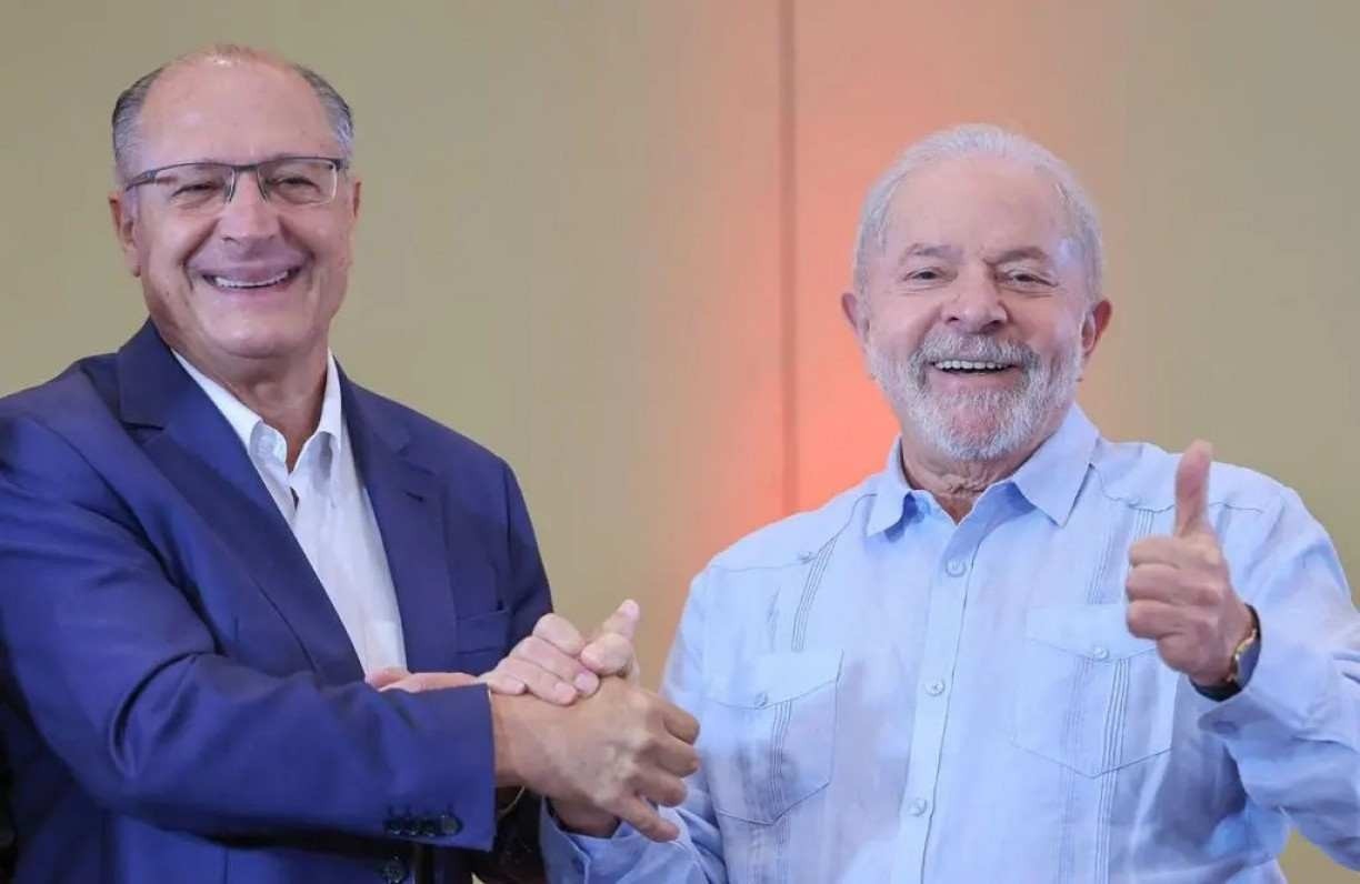 Lula convoca Geraldo Alckmin para liderar equipe de transição