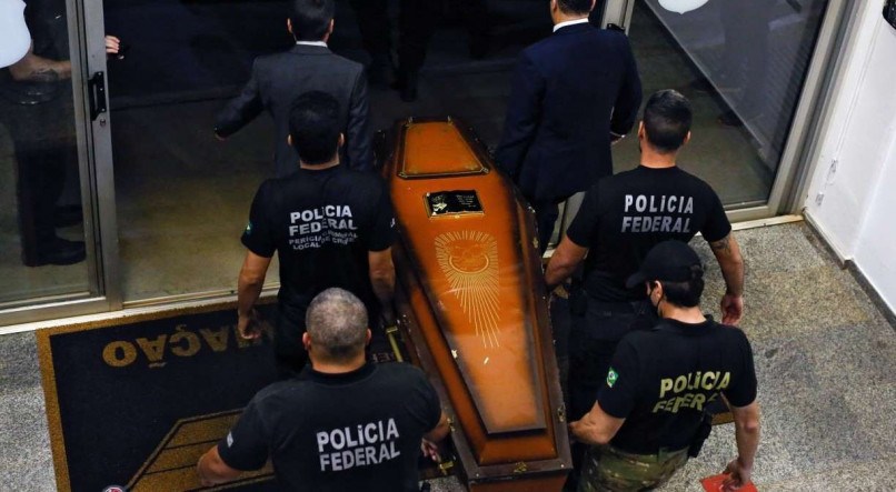 Restos mortais de Dom e Bruno foram levados para Brasília