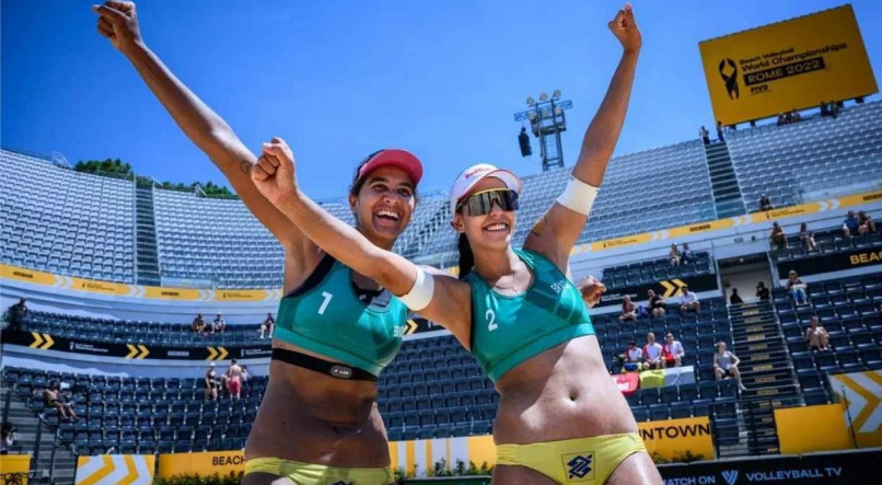A dupla brasileira, Duda/Ana Patr&iacute;cia, est&aacute; nas quartas de final do Mundial de V&ocirc;lei de Praia