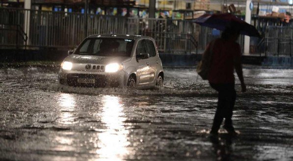 Apac renovou alerta de chuva no Grande Recife e Zona da Mata