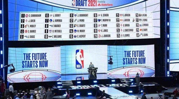 DRAFT NBA AO VIVO: Confira em tempo real as escolhas dos jogadores universitários; onde está passando?