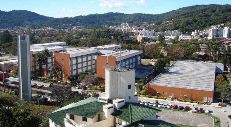 Hospital Universitário Polydoro Ernani de São Thiago (HU)
