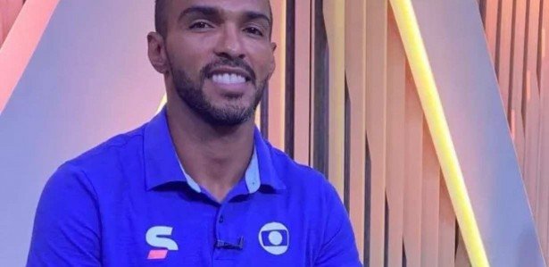 Richarlyson Barbosa, Ex-jogador De Futebol E Comentarista Esportivo ...