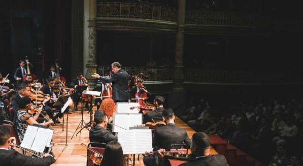 Orquestra Jovem Criança Cidadã retorna ao Teatro de Santa Isabel nesta terça (28).