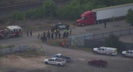 Pessoas foram encontradas mortas em caminhão