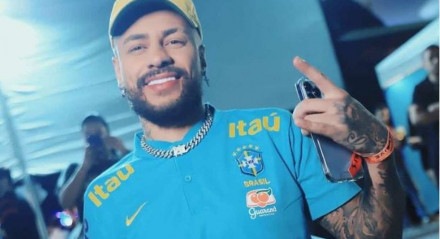 Sósia de Neymar, Eigon, estava no São João de Caruaru