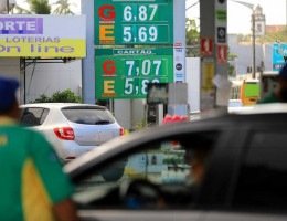 Nova composição de combustíveis: queda de preço ou maior consumo para o motorista?