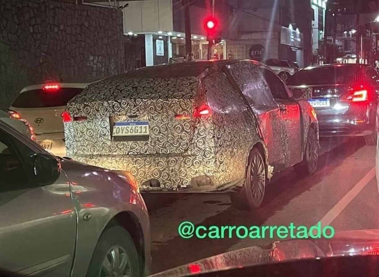 Fastback: novo SUV da Fiat flagrado em teste nas ruas do Recife