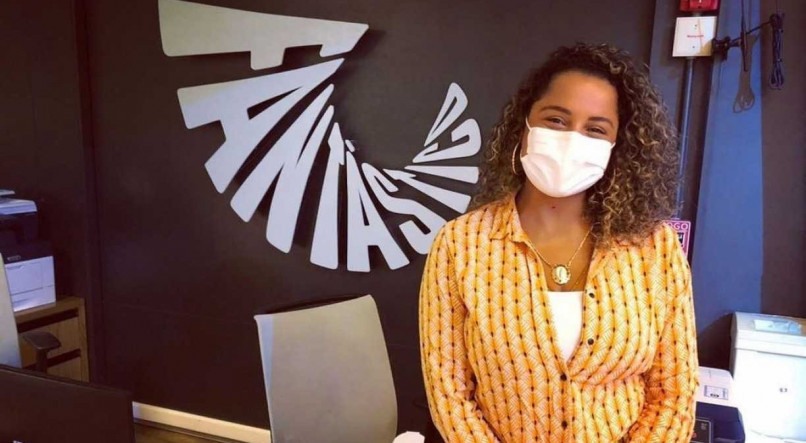 Repórter do Fantástico, Tábata Poline sofreu racismo em um shopping do Rio de Janeiro