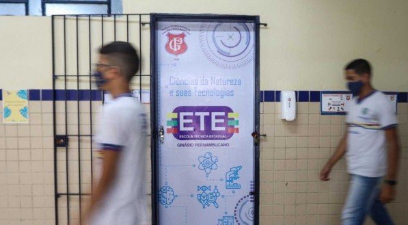 Cursos técnicos em escolas estaduais de Pernambuco: veja onde há vagas, quais áreas e como é seleção. Inscrição vai até dia 14 