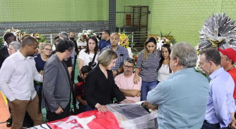 FOZ DO IGUAÇU Sepultamento do corpo de Marcelo Arruda, que foi assassinado por apoiador de Bolsonaro
