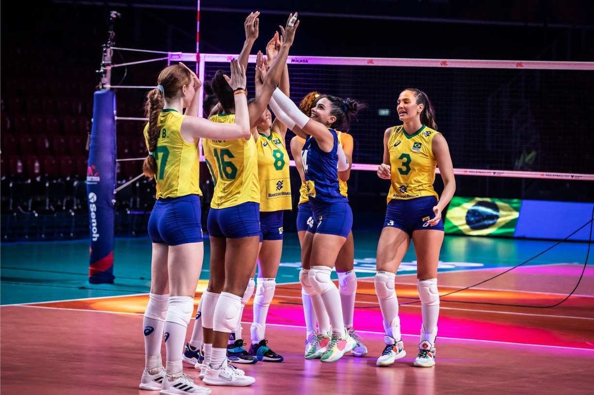 TABELA DE JOGOS LIGA DAS NAÇÕES VÔLEI FEMININO 2022: Brasil joga hoje  (14/07)? Veja o CHAVEAMENTO e a tabela do próximo jogo do Brasil na fase  final da Liga das Nações de