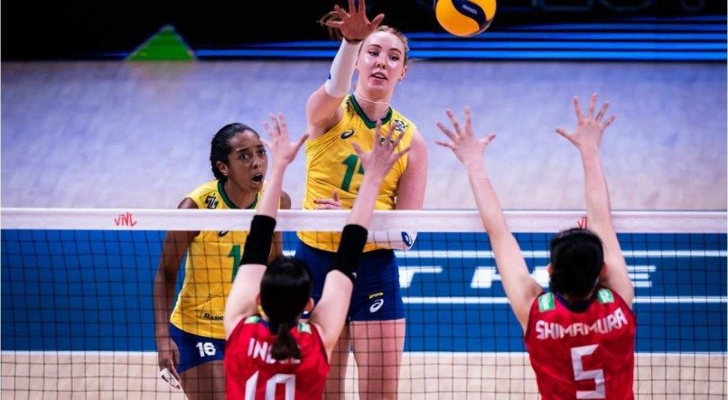 O Brasil ficou com a medalha de prata na Liga das Na&ccedil;&otilde;es e vai para o Mundial de v&ocirc;lei feminino confiante