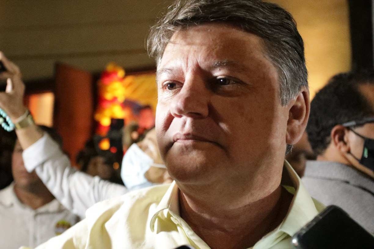 Sileno Guedes (PSB), deputado estadual.