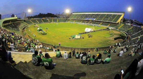 O Brinco de Ouro ser&aacute; palco de Guarani x Londrina, pela S&eacute;rie B