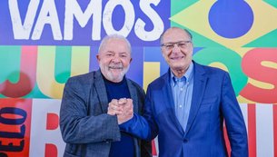 Da redação com agência
