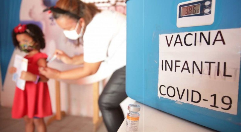 A vacinação contra covid-19 é segura também para as crianças