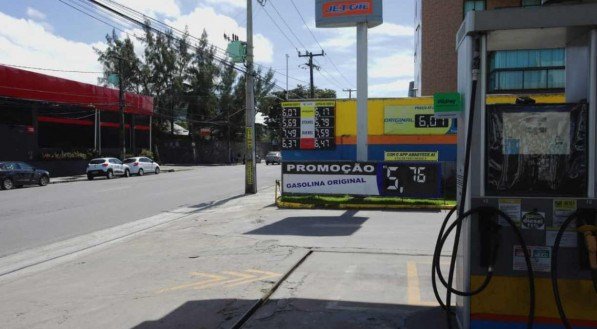 COMBUSTÍVEIS Variação do preço da gasolina em postos de Olinda, Recife e Jaboatão
