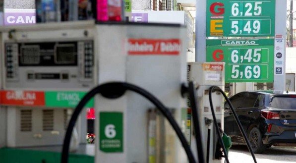 COMBUSTÍVEIS Variação do preço da gasolina em postos de Olinda, Recife e Jaboatão