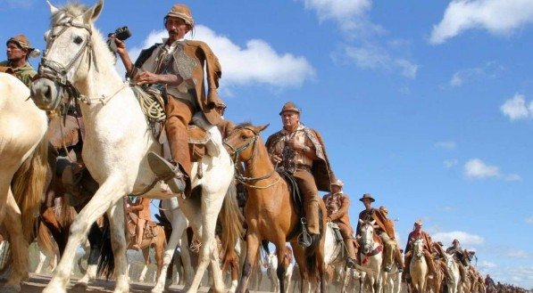 Missa do Vaqueiro de Serrita &eacute; realizada h&aacute; 55 anos no Sert&atilde;o de Pernambuco