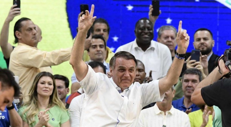 O candidato a presid&ecirc;ncia Jair Bolsonaro durante convens&atilde;o do partido Partido Liberal, PL, realizado no est&aacute;dio Maracan&atilde;nzinho, na cidade do Rio de Janeiro, RJ, neste domingo, 24.