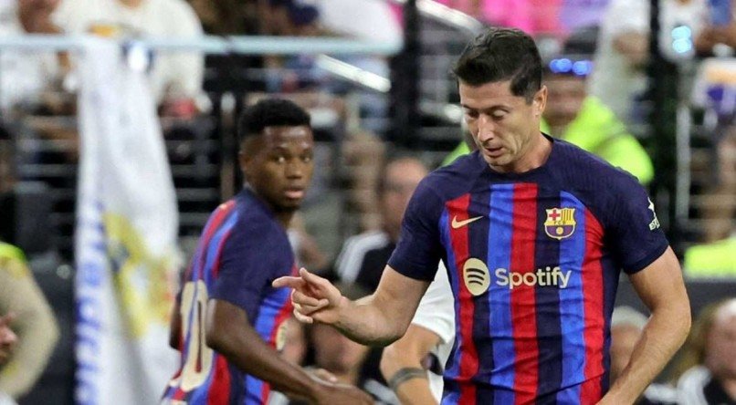 TRANSMISSÃO BARCELONA X MANCHESTER CITY AO VIVO Onde assistir o jogo