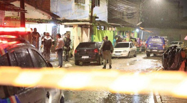Guerra pelo domínio do tráfico de drogas é principal desafio para queda de violência em Pernambuco