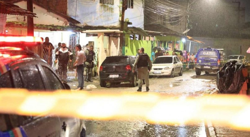 Em 99% dos tiroteios registrados no Grande Recife em março, houve mortes