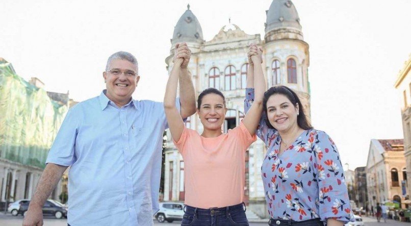 Ao lado de Priscila Krause, Raquel Lyra confirma Guilherme Coelho como pré-candidato ao Senado na sua chapa