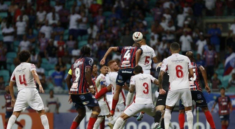 Náutico perdeu por 3x0 para o Bahia, pela Série B