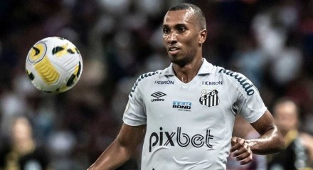 Santos enfrenta o Fluminense na Vila Belmiro pela 20ª rodada da Série A