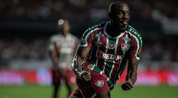 ONDE ASSISTIR AO JOGO DO FLUMINENSE? Vai passar na Globo ou no SBT? Saiba qual canal vai passar FLUMINENSE X FORTALEZA ao vivo hoje (17/08)