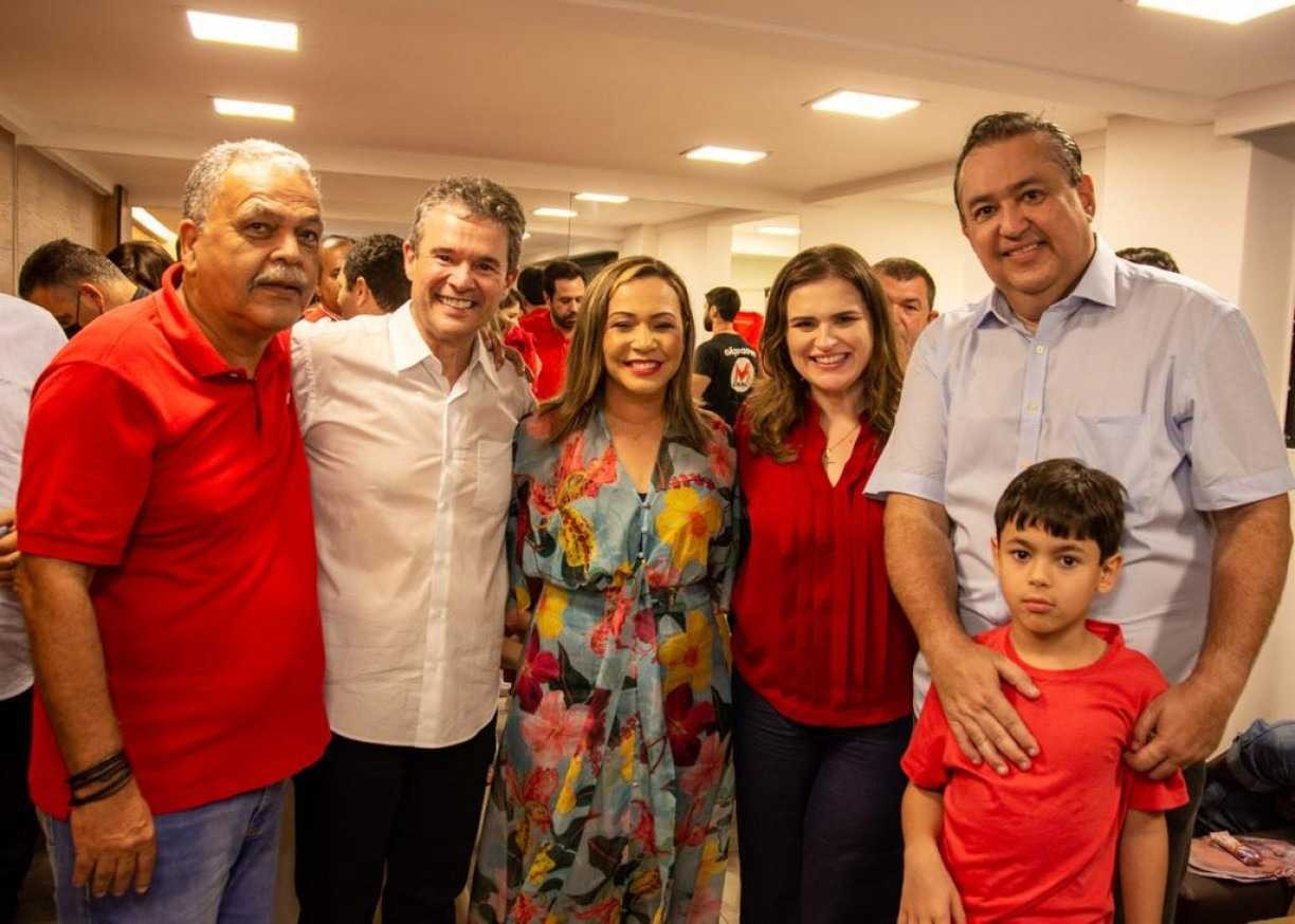 Foto da matéria: Marília Arraes fala sobre pesquisa eleitoral e novos apoios à sua candidatura em Pernambuco