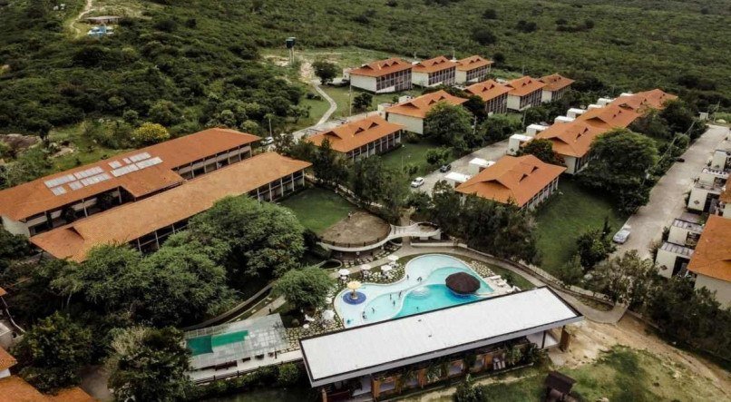 LAZER Hotel Fazenda Monte Castelo, em Gravatá, oferece final de semana com pensão completa no JC Clube