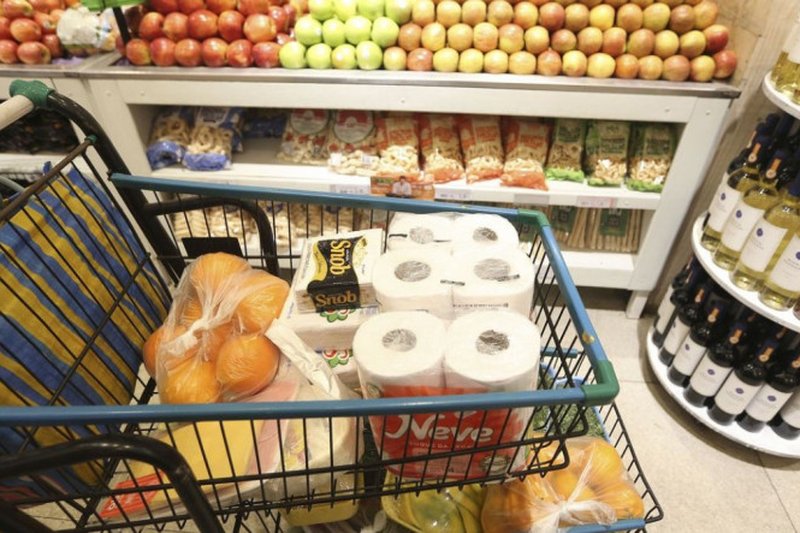 Inflação na cesta básica é um dos maiores vilões do bolso do brasileiro