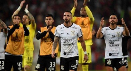 Jogos hoje (23/11/23) ao vivo de futebol: onde assistir e horário