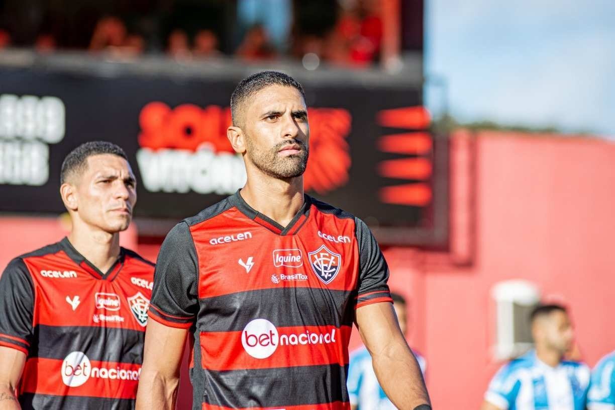 Vitória x Brasil de Pelotas: onde assistir ao vivo e online, horário,  escalação e mais da Série C