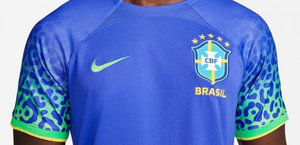 CAMISA DO BRASIL 2022: custando R$ 349,90, camisas da seleção resgatam  debate sobre falsificações dos uniformes de time