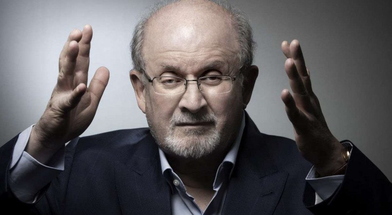 Salman Rushdie, autor de "Versos Satânicos"