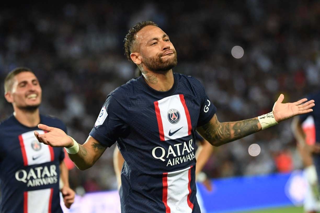 Sem Neymar, jornal inglês lista os 10 melhores jogadores de 2022