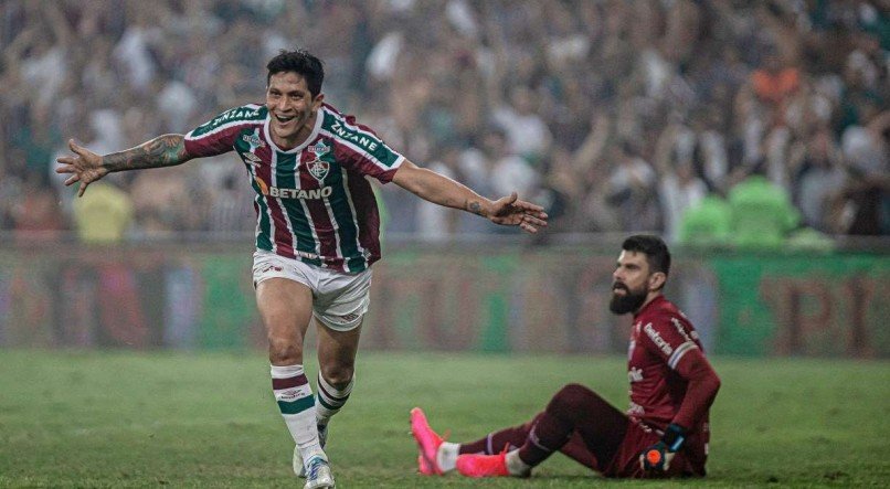 Cano marcou o gol da classificação do Fluminense contra o Fortaleza nas quartas da Copa do Brasil em meio a polêmica de possível impedimento