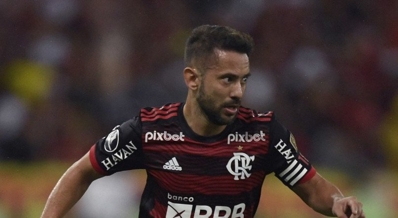 Everton Ribeiro s&oacute; tem contrato com o Flamengo at&eacute; dezembro de 2023