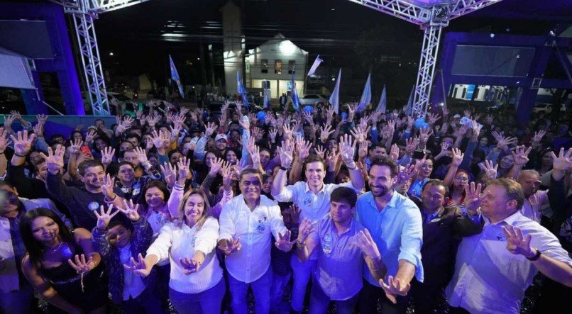 Em Garanhuns, Miguel Coelho diz que  "o Agreste vai se libertar do PSB"