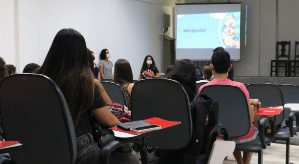 Desde sua criação, o Sesc EAD EJA já formou 1.044 estudantes