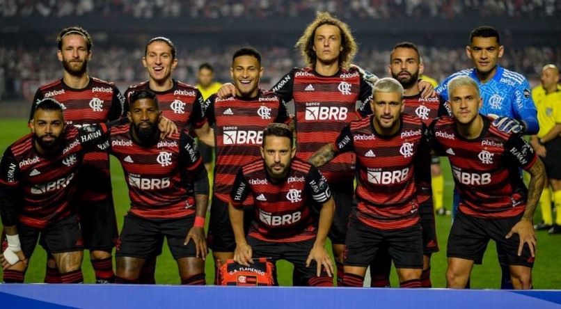 Flamengo enfrenta o V&eacute;lez pela Libertadores