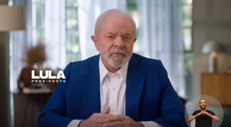 O ex-presidente Lula (PT), no primeiro dia de propaganda eleitoral
