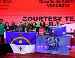 As equipes Courtesy Team, do SESI Ibura, e a Unity, do SESI Escada, trouxeram para Pernambuco troféus nas modalidades FIRST Robotics Competition (FRC) e FIRST Lego League Challenge (FLL), respectivamente